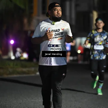 Runner Photo 7657391