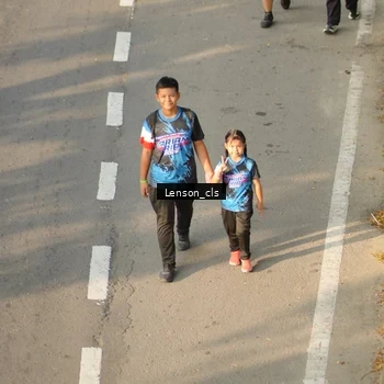 Runner Photo 7657415