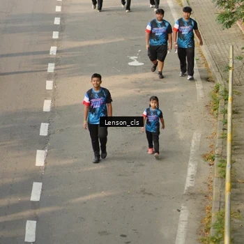 Runner Photo 7657437