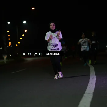 Runner Photo 7657439