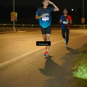 Runner Photo 7657445