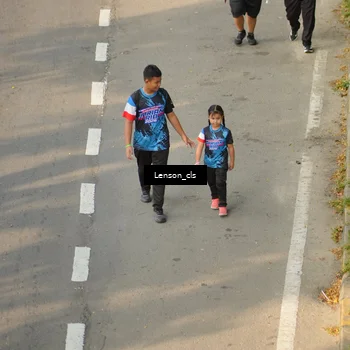 Runner Photo 7657450