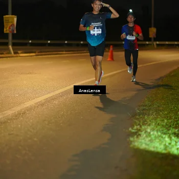 Runner Photo 7657451