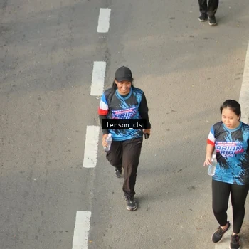 Runner Photo 7657474