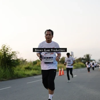 Runner Photo 7657478