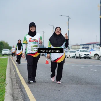 Runner Photo 7657490