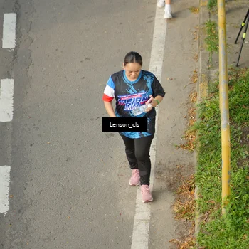 Runner Photo 7657491