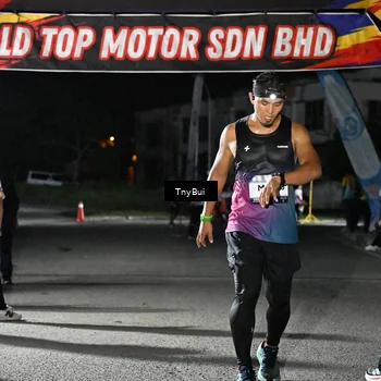 Runner Photo 7657510