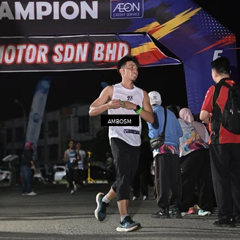 Runner Photo 7657538