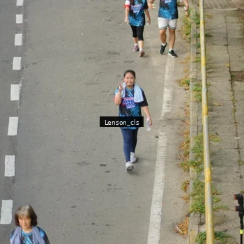 Runner Photo 7657550