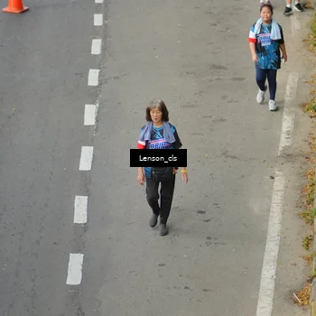 Runner Photo 7657551
