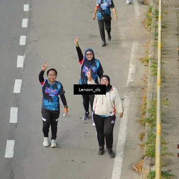 Runner Photo 7657565