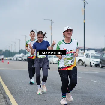 Runner Photo 7657566