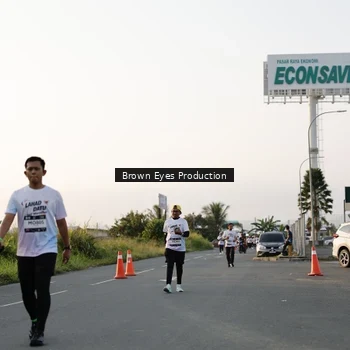 Runner Photo 7657568