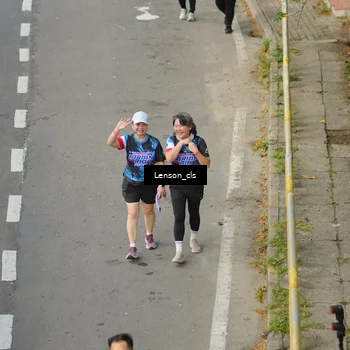 Runner Photo 7657591