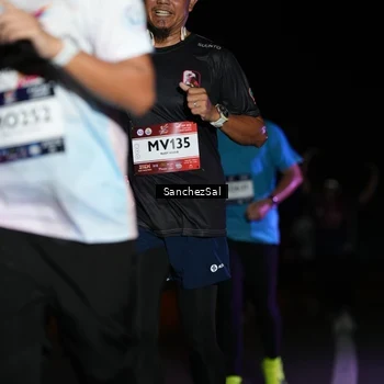 Runner Photo 7657599
