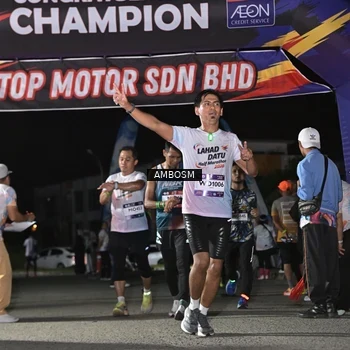Runner Photo 7657609