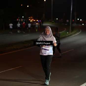Runner Photo 7657611