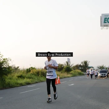 Runner Photo 7657613
