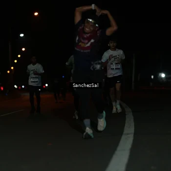 Runner Photo 7657621