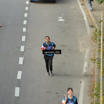 Runner Photo 7657643