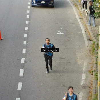 Runner Photo 7657669
