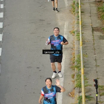 Runner Photo 7657670