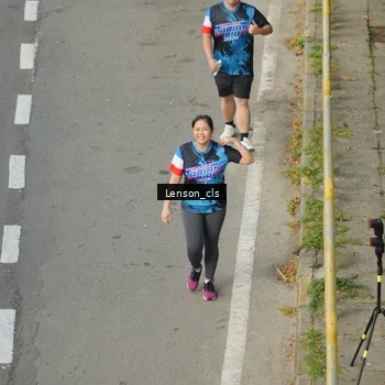 Runner Photo 7657685
