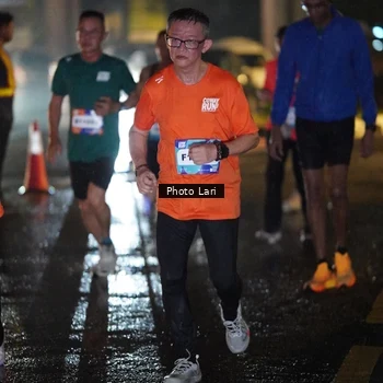 Runner Photo 7657688