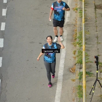 Runner Photo 7657699