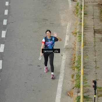 Runner Photo 7657703