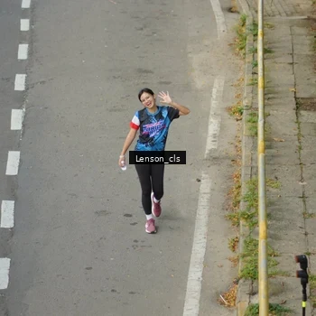 Runner Photo 7657707