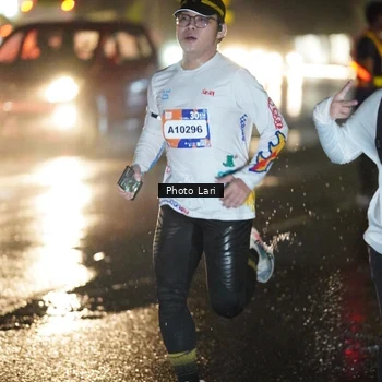 Runner Photo 7657708