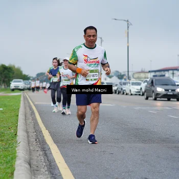 Runner Photo 7657723