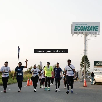 Runner Photo 7657750