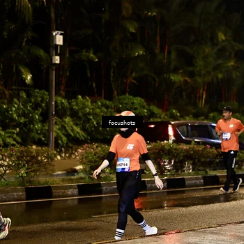 Runner Photo 7657753
