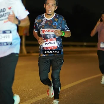 Runner Photo 7657762