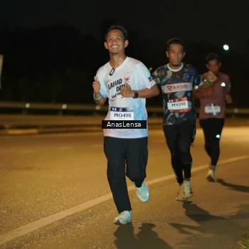 Runner Photo 7657770
