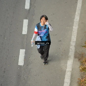 Runner Photo 7657775
