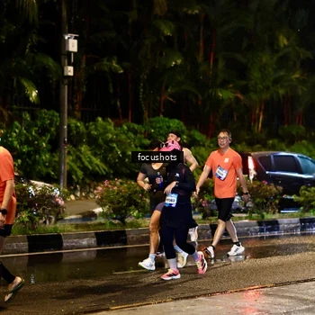 Runner Photo 7657778