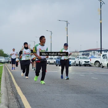 Runner Photo 7657782