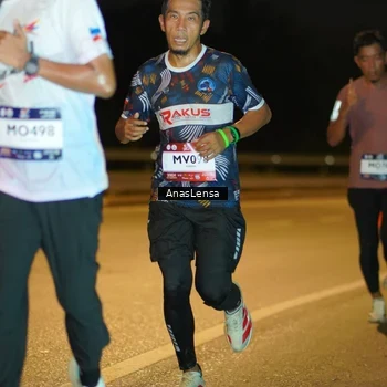 Runner Photo 7657789