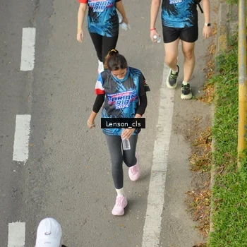 Runner Photo 7657808