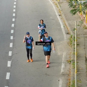 Runner Photo 7657809
