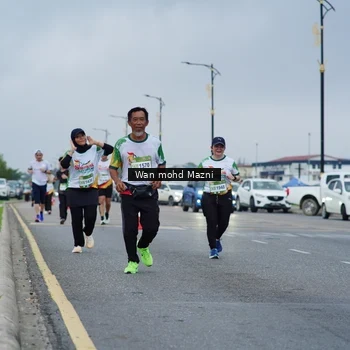 Runner Photo 7657834