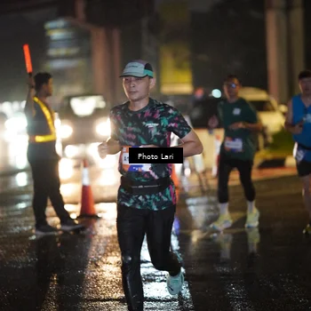 Runner Photo 7657842