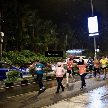 Runner Photo 7657858
