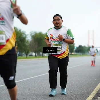 Runner Photo 7657874