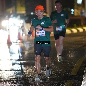 Runner Photo 7657876