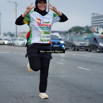 Runner Photo 7657885